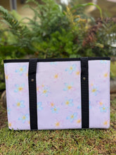 Load image into Gallery viewer, Pua Melia Ānuenue Cube-Lapsible Tote
