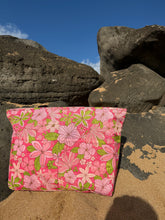 Load image into Gallery viewer, Retro Pua Beach Bag
