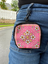 Load image into Gallery viewer, Pua Melia Mini Clippie Keychain

