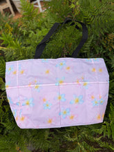 Load image into Gallery viewer, Pua Melia Ānuenue beach bag
