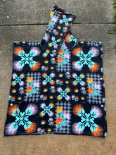 Load image into Gallery viewer, Magical ʻŌhiʻa Lehua keiki hooded towels
