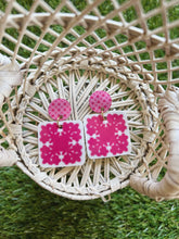 Load image into Gallery viewer, Palaka x Kuiki earrings 💕
