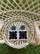 Load image into Gallery viewer, Palaka x Kuiki earrings 💕
