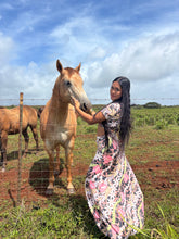 Load image into Gallery viewer, Mana Wāhine 2 pc Lexcie set
