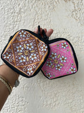 Load image into Gallery viewer, Pua Melia Mini Clippie Keychain
