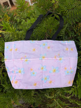 Load image into Gallery viewer, Pua Melia Ānuenue beach bag

