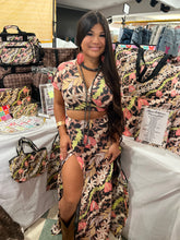 Load image into Gallery viewer, Mana Wāhine 2 pc Lexcie set
