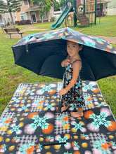 Load image into Gallery viewer, Magical ʻŌhiʻa Lehua Compact Golf Umbrella
