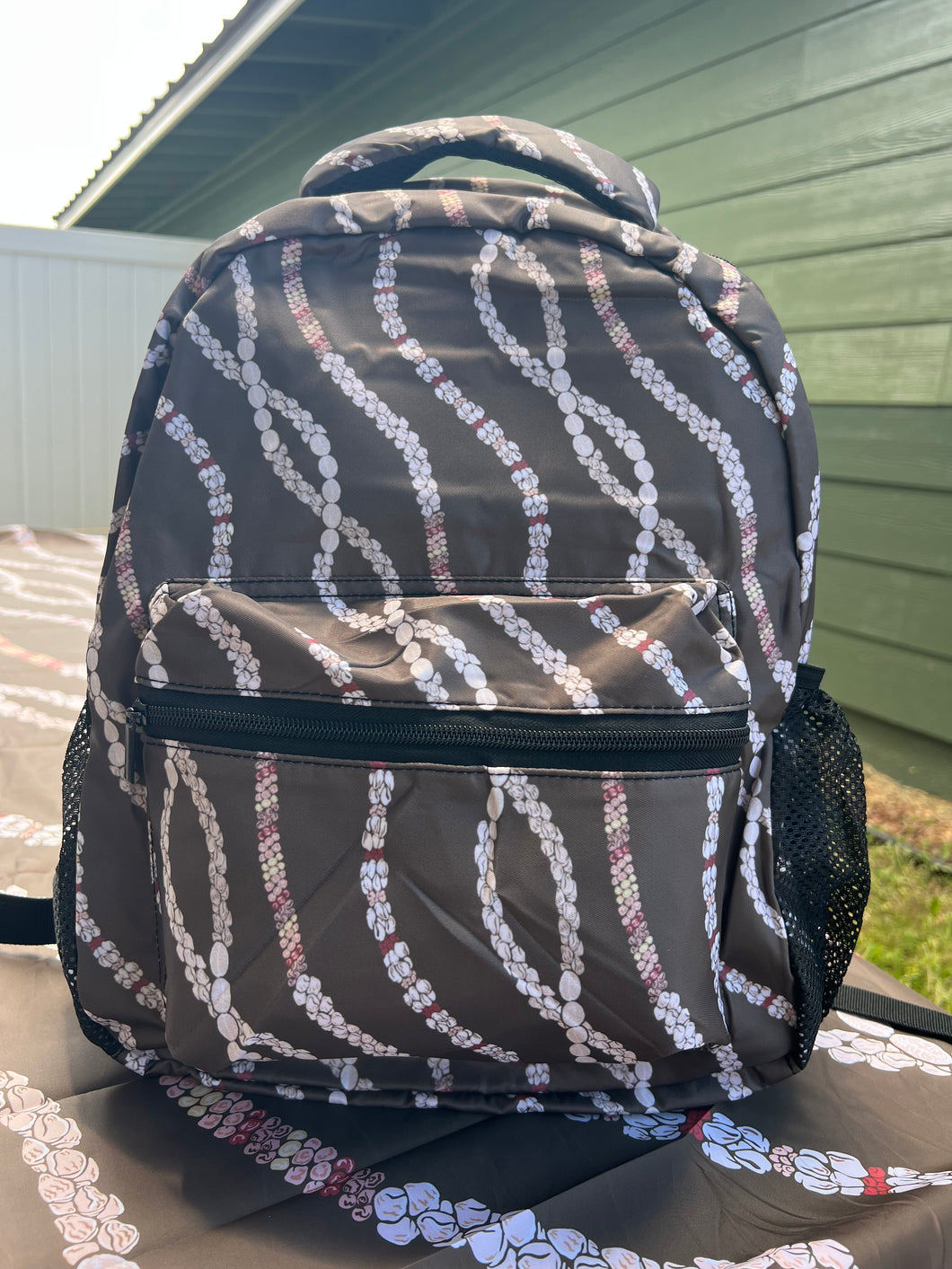 Niʻihau Backpack Fall Edition
